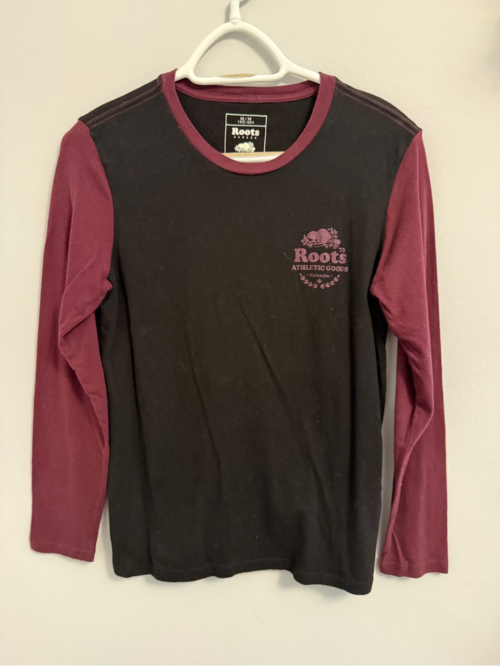 Roots Long-Sleeve Raglan Shirt in Black and Burgundy